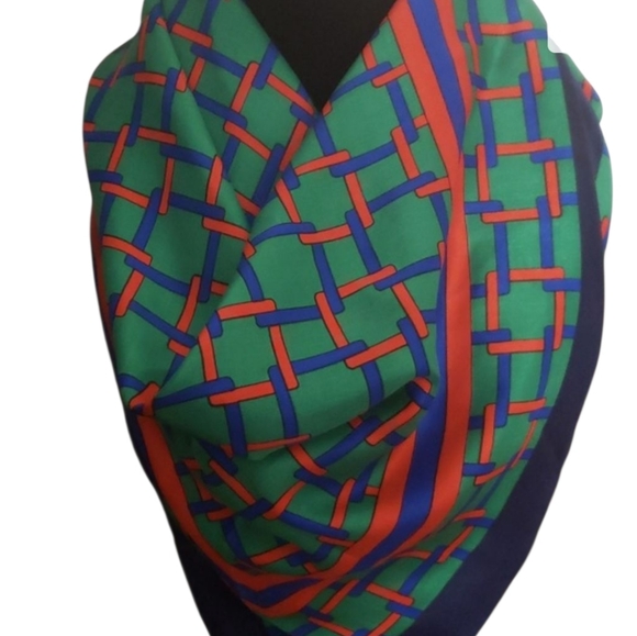 unbranded Accessories - Scarf EUC Women Multi Color Geometric style